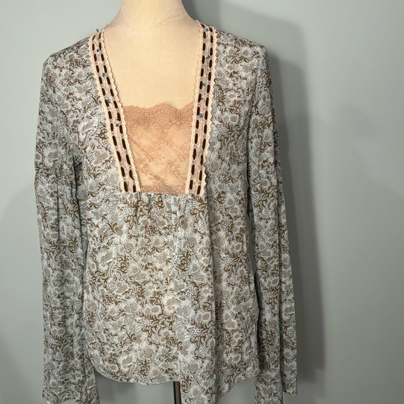 Poison Ivy semi sheer paisley blouse Size M/L - Picture 1 of 9